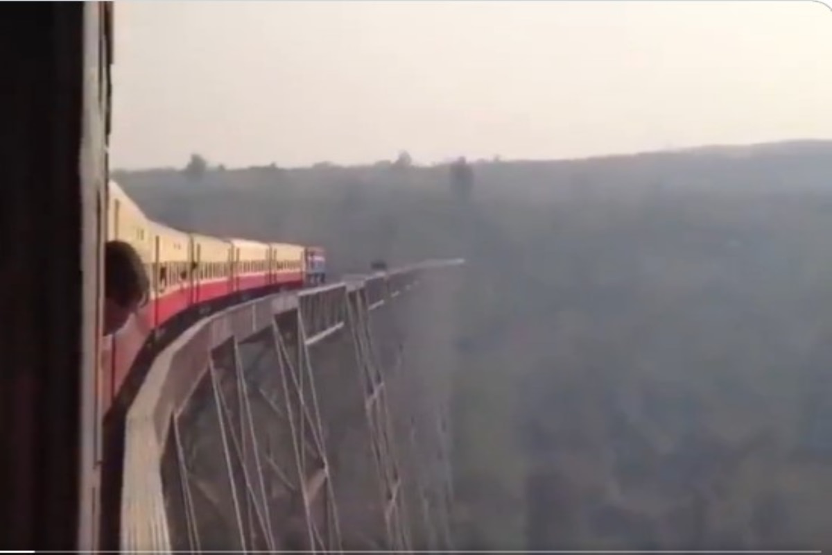 Viral Train Passing Over Steep Cliff Makes Netizens Scared,