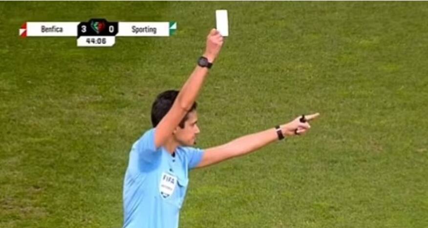 White card, white card in football, what is white card ? white card benfica vs sporting lisbon, white card rule