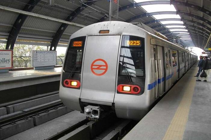 Delhi Metro To Provide Free Rides For People Attending Republic Day Parade | Check How To Avail Offer