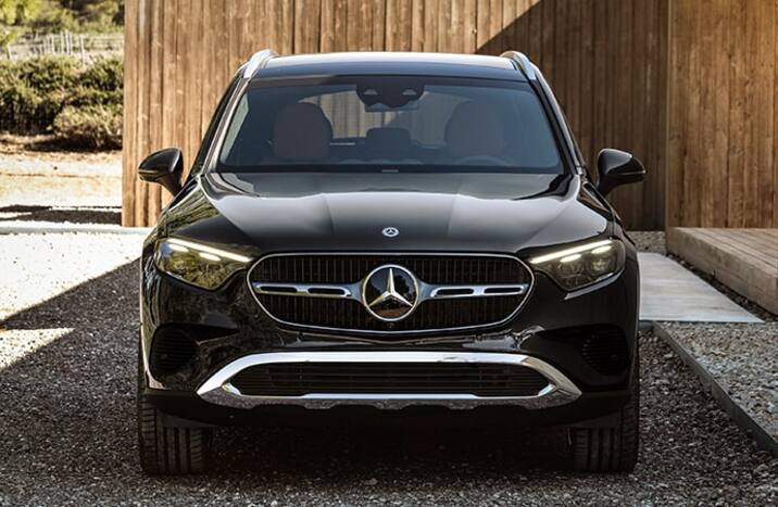 2023 Mercedes-Benz GLC Features