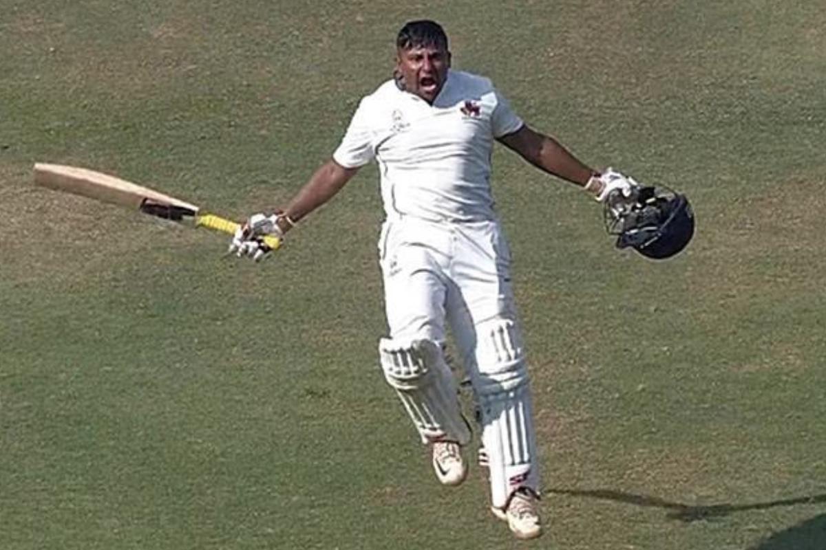 Sarfaraz Khan, Sarfaraz Khan News, Sarfaraz Khan Alter, Sarfaraz Khan Updates, Sarfaraz Khan Läufe, Sarfaraz Khan Rekorde, Sarfaraz Khan Cricketspieler, Irani Cup 2023, Irani Cup 2023 Zeitplan, Irani Cup 2023 Kader, Irani Cup 2023 Live-Streaming