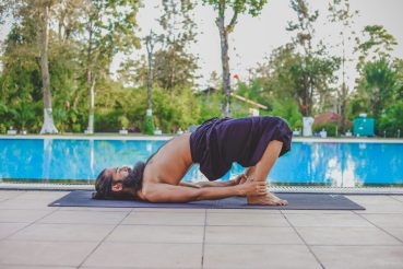 Setubhandasana - yoga for PCOD (Photo: India.com)