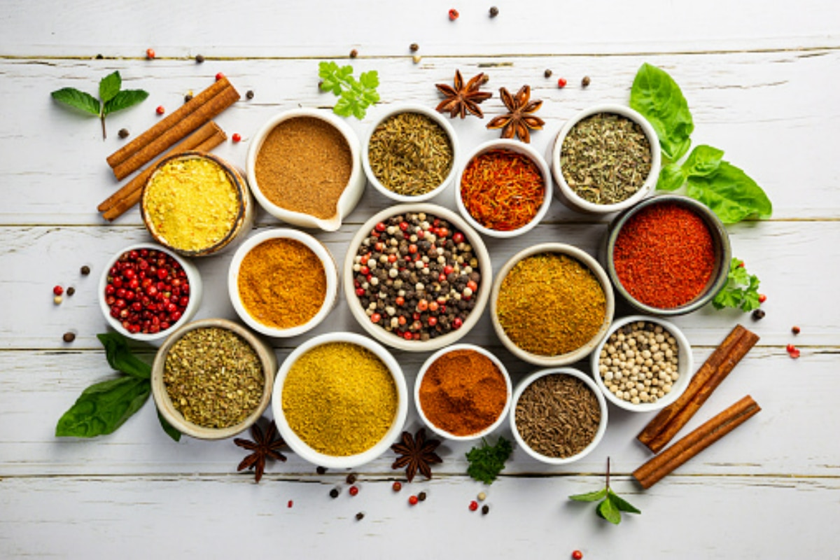 5 Kitchen Spices to Boost Immunity And Combat Illness in Winter