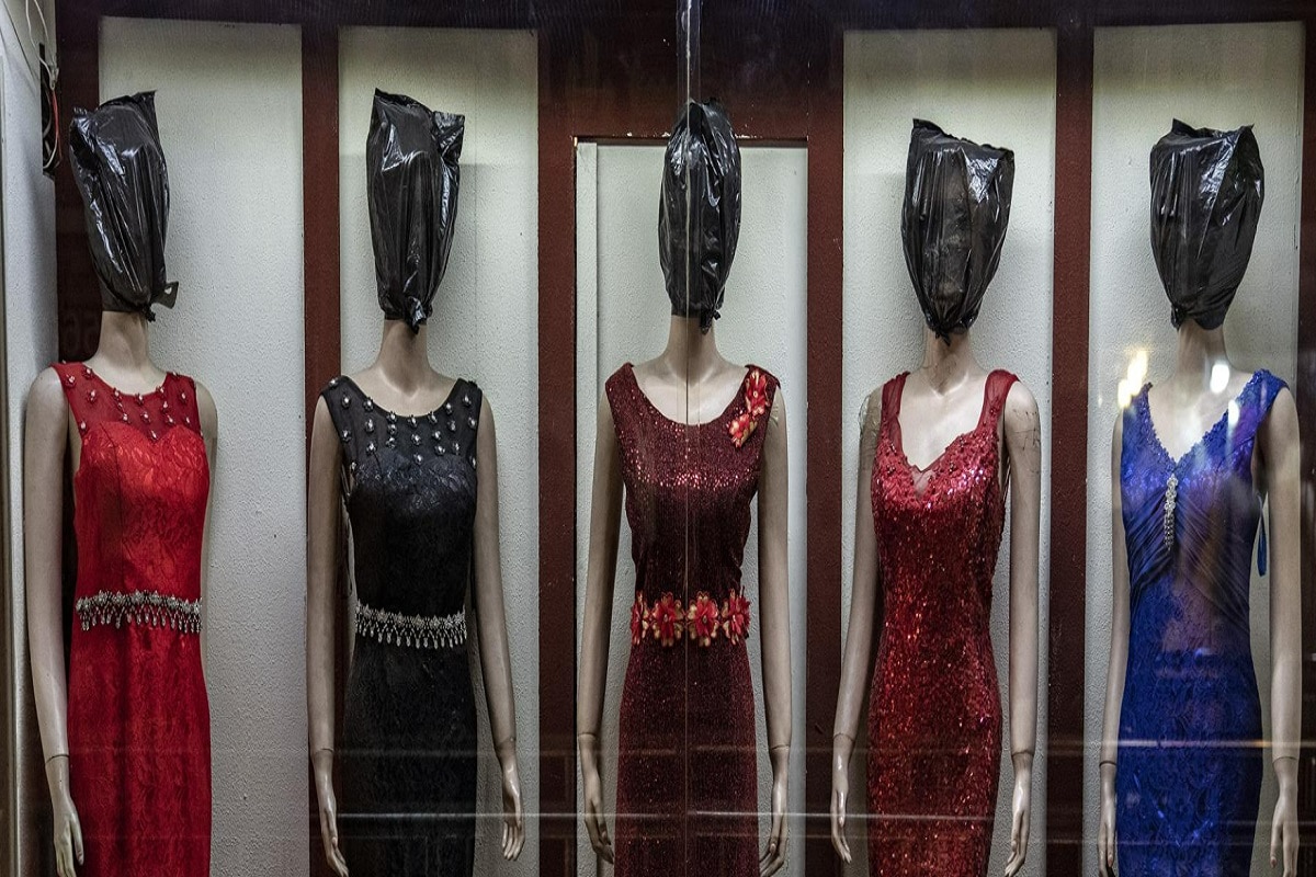 Mannequins In Kabul Are Hooded And Masked Under Taliban Rule