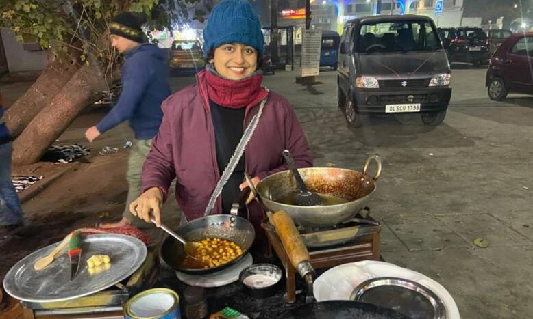 A woman with a master's degree in English quits her job at the British Council to run a tea stall in Delhi.  The internet is divided