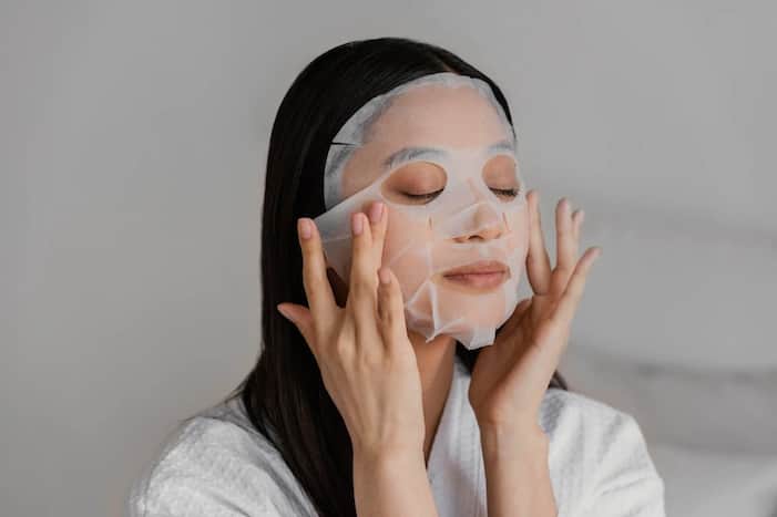 Do Sleep Masks Really Work? Shahnaz Husain Explains How Using a Night Mask Will Change Your Skin Game Forever!