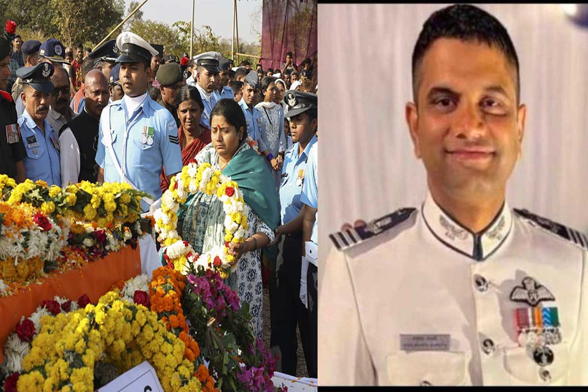 Aircraft Crash: Wing Commander Hanumanth Sarathi cremated with military honours in Belagavi
