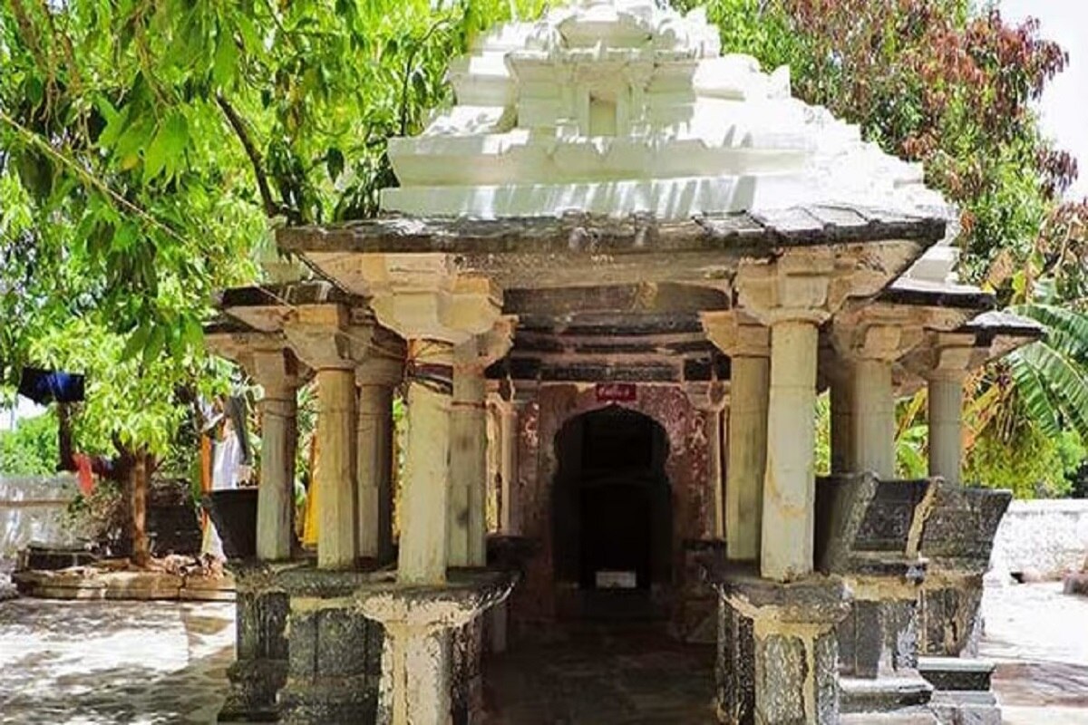 Anchaleshwar mahadev mandir