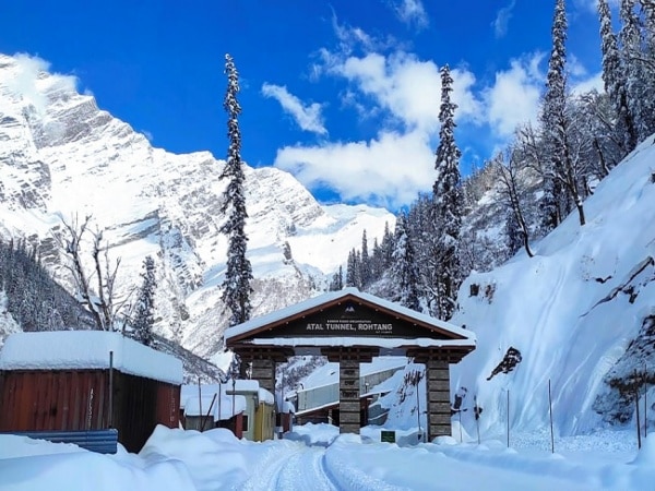 Are You Having A Snow-Calling? Visit These Places To Enjoy The Last of ...