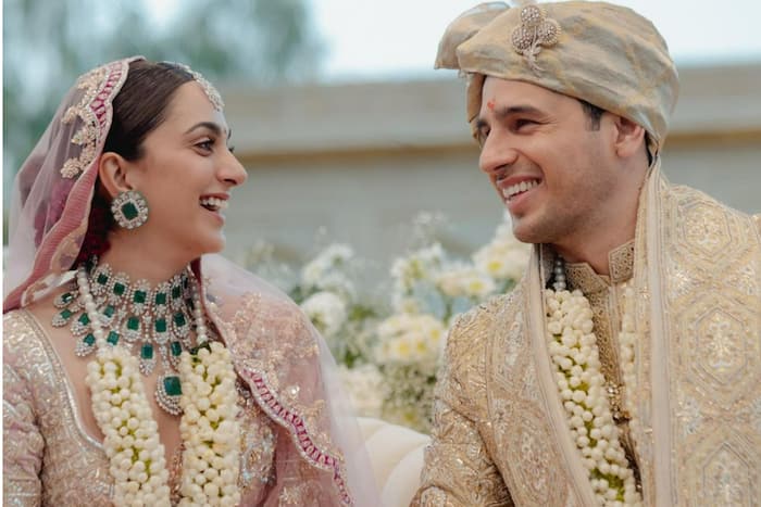 Kiara Advani-Sidharth Malhotra’s First Pics From Wedding Are Pure Dreaminess - OFFICIAL