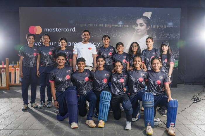 Dhoni Trains Next Generation Of Women Cricketers At 'Cricket Clinic - MSD' Workshop