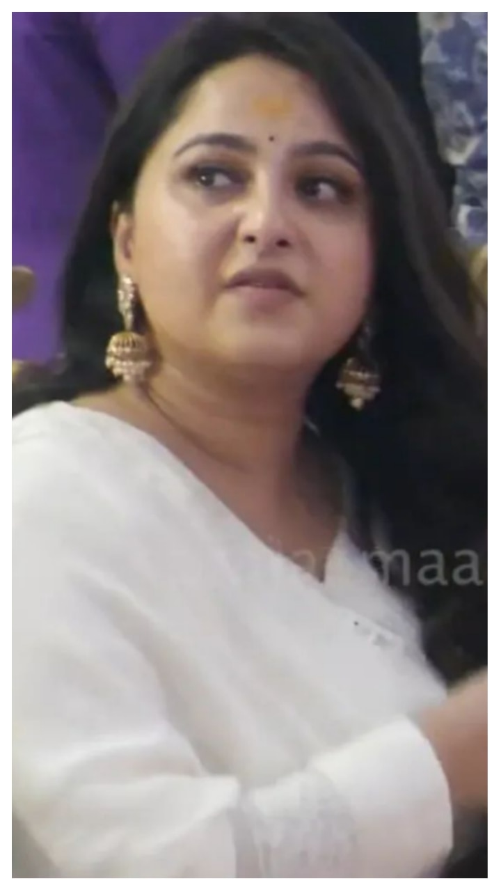 Anushka Shetty Sexvidio - Baahubali Actress Anushka Shetty Gets Fat-Shamed by Trolls