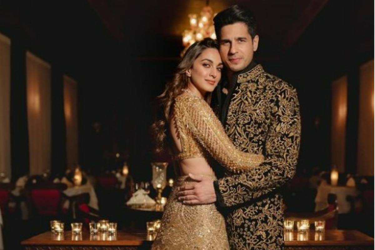 Sidharth Malhotra Addresses Kiara Advani as 'My Wife' For The First Time After Marriage, Fans Call it 'Ishq Wala Love'- WATCH