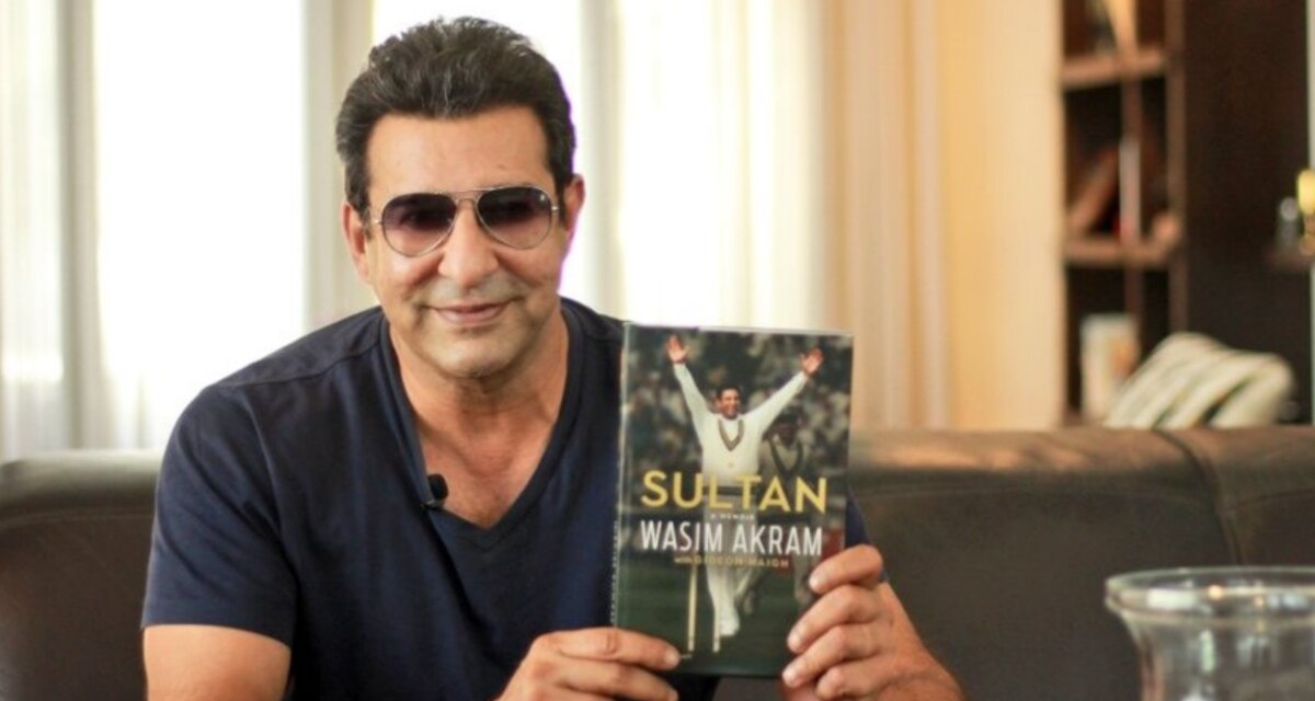 Wasim Akram, Wasim Akram Huma Akram, Wasim Akram chennai airport, Wasim Akram news, Wasim Akram latest news, Wasim Akram stats, Wasim Akram records, Wasim Akram chennai test