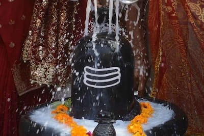 Mahashivratri 2023: कल है महाशिवरात्रि व्रत, जानें पूजा का शुभ मुहूर्त और  पूजन विधि