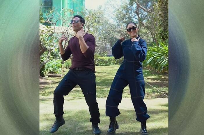 Mrunal Thakur-Akshay Kumar