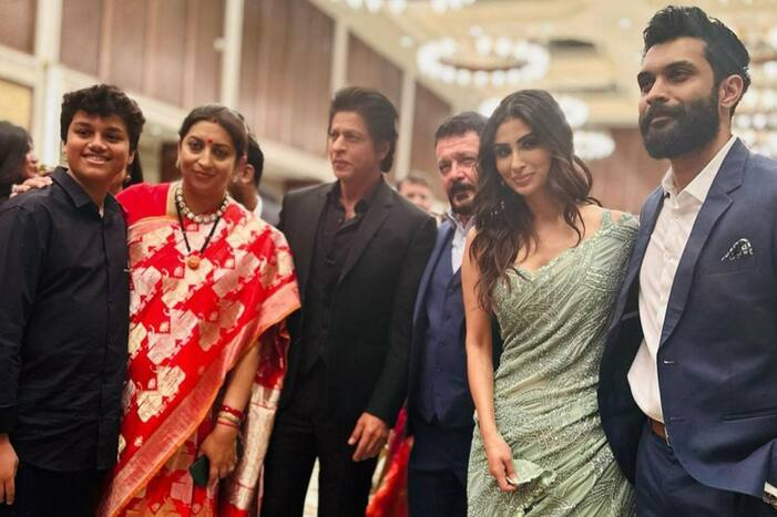Mouni Roy Attends Smriti Irani's Daughter's Reception, Shares Inside PICS With SRK, And Ekta Kapoor - See Viral Post!