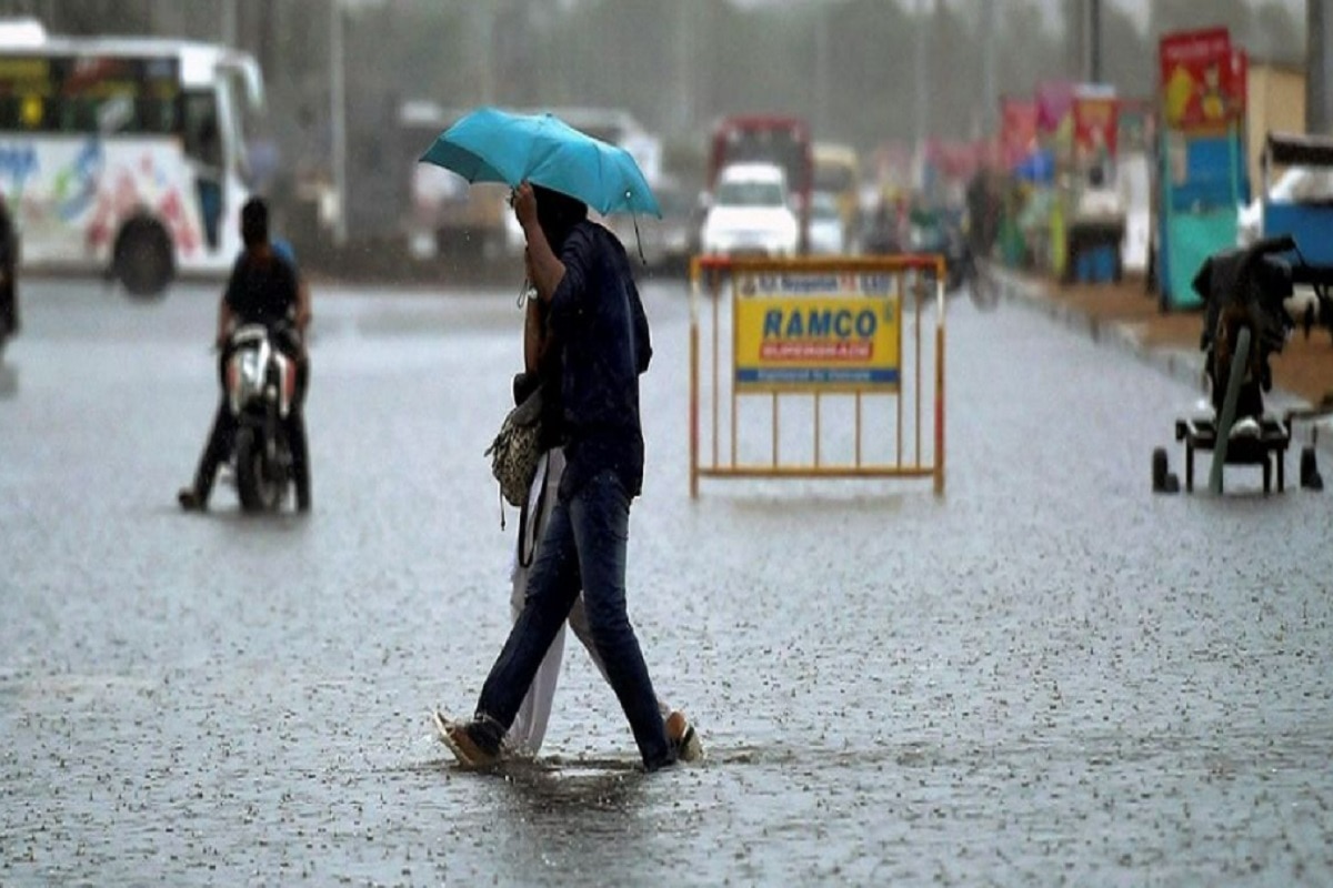 Tamil Nadu Rains: Schools Colleges SHUT 11 Districts On ALERT | DEETS Here