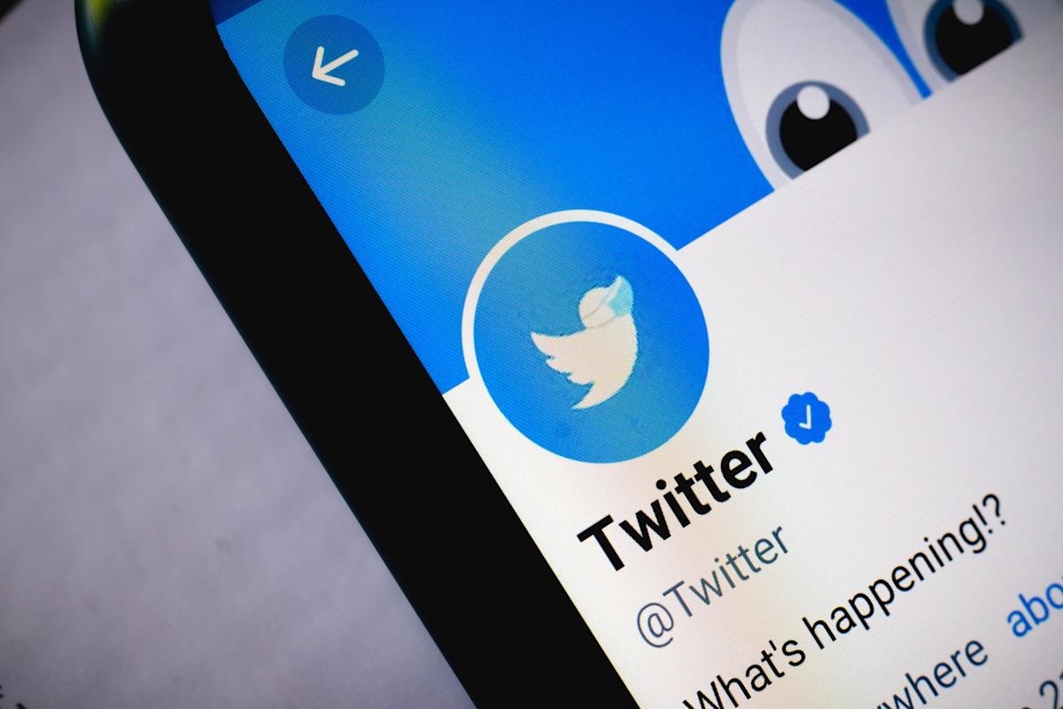 From March 20, Only Blue Tick Members Can Use SMS-Based Two-Factor  Authentication On Twitter