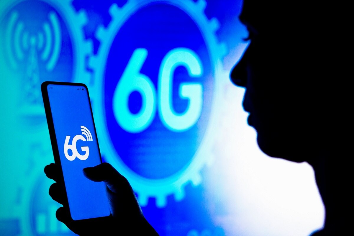 6g-6g-to-launch-by-2029-telecom-minister-said