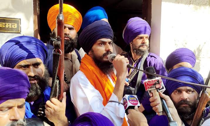 78 Arrested As Punjab Police Crackdown On Waris Punjab De Amritpal Singh Still On The Run 4558