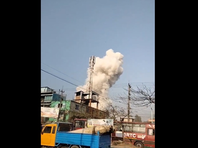 6 dead, several injured after an explosion and fire at an oxygen plant in Chittagong