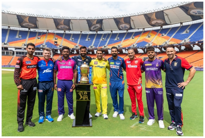 Rohit Sharma Misses IPL 2023 Captains Meet, Sparks Speculation Ahead of Mumbais Opener | VIRAL PIC