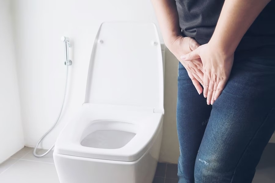 Constipation While Travelling: 5 Effective Home Remedies to Help Cure Tummy Issues During Vacations