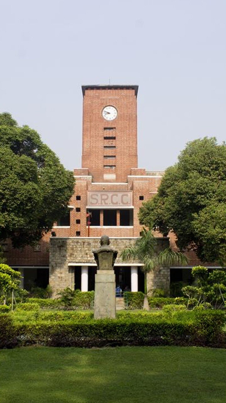 Shri Ram College Of Comerce ( Global Business Operations)