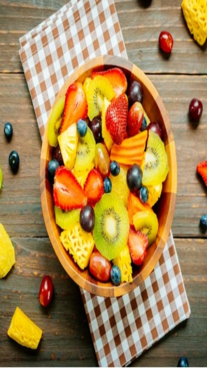 8 Most Effective Fruits For Weight Loss