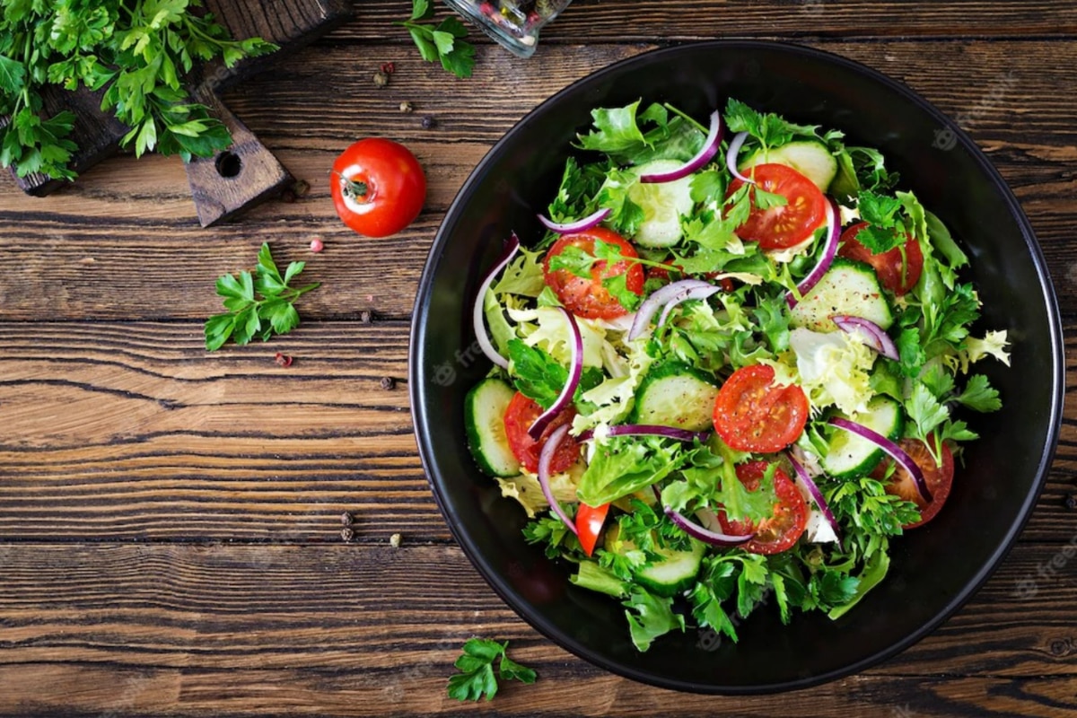 Read more about the article A Wholesome Salad Recipe to Strengthen Eyesight Naturally