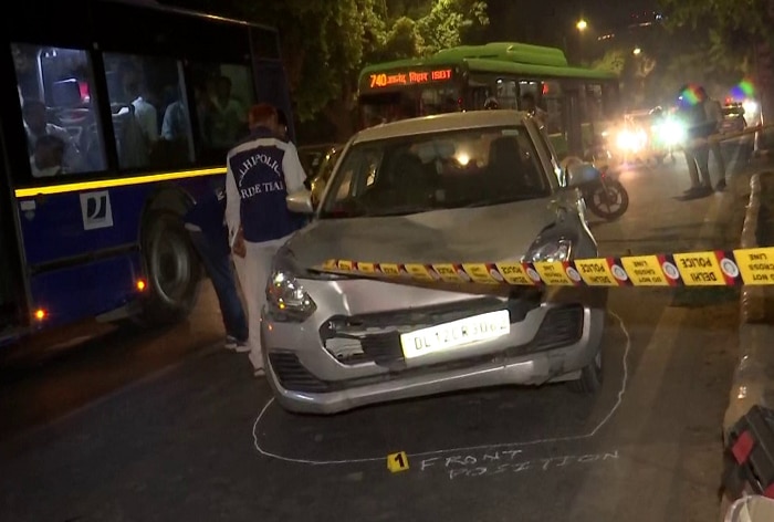 Read more about the article Man Dragged For 200 Meters In Delhi’s Firoz Shah Road After Being Hit By Car