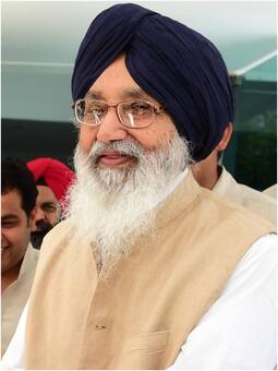 पंजाब के पूर्व CM प्रकाश सिंह बादल के नाम दर्ज हैं कई रिकॉर्ड