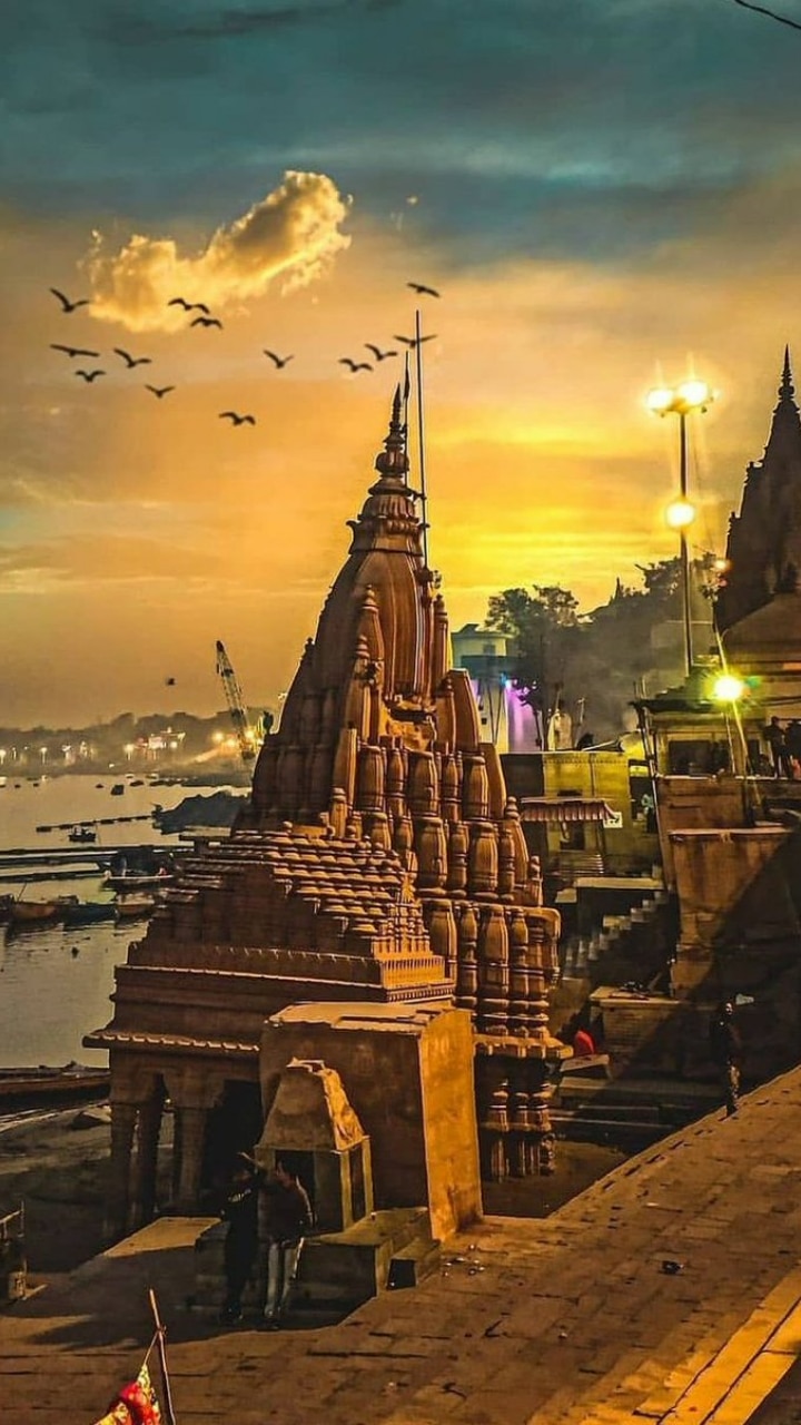 10 Most Beautiful Ghats in Kashi