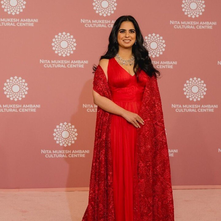 Isha Ambani's western looks made jaws drop!