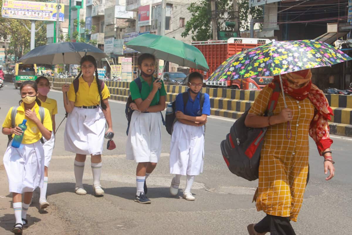 Soaring temperatures bring school closures in parts of India