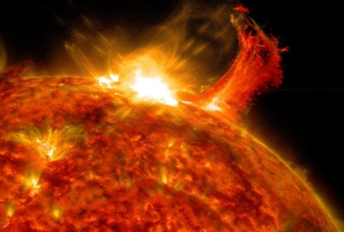 Massive Solar Storm To Hit Earth Today: Internet, GPS Signals Likely to be Disrupted