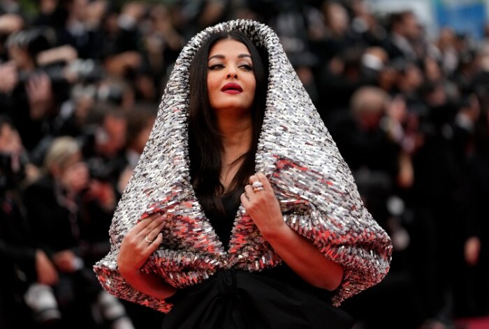 Aishwarya Rai Bachchan in sculpted gown brings glam and drama to Cannes red  carpet - India Today