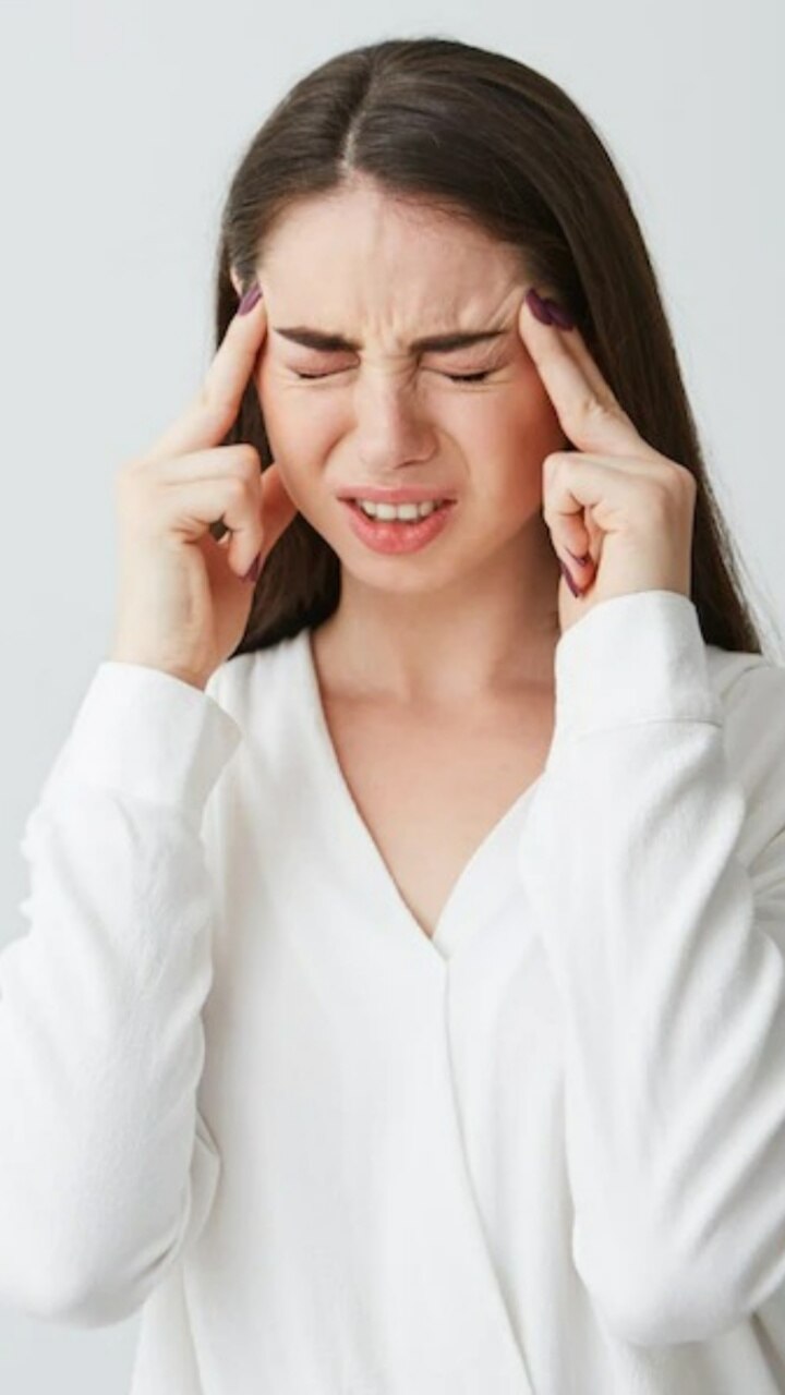 8 Best Yoga Asanas For Migraine Relief