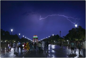 Rain Lashes Parts of Delhi-NCR, Brings Some Respite From Scorching Heat