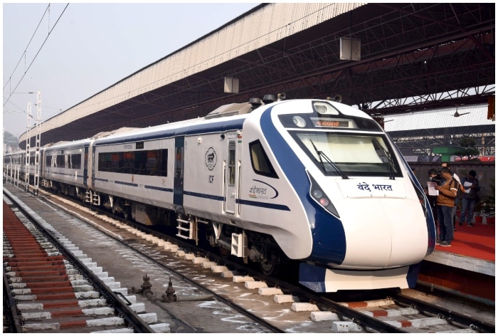 Vande Bharat Express Trains Ranchi Patna Lucknow Gorakhpur Train Routes ...