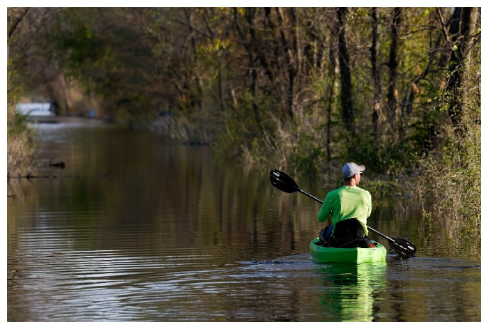 Read more about the article Rising Mississippi River Continuing To Test Flood Defenses