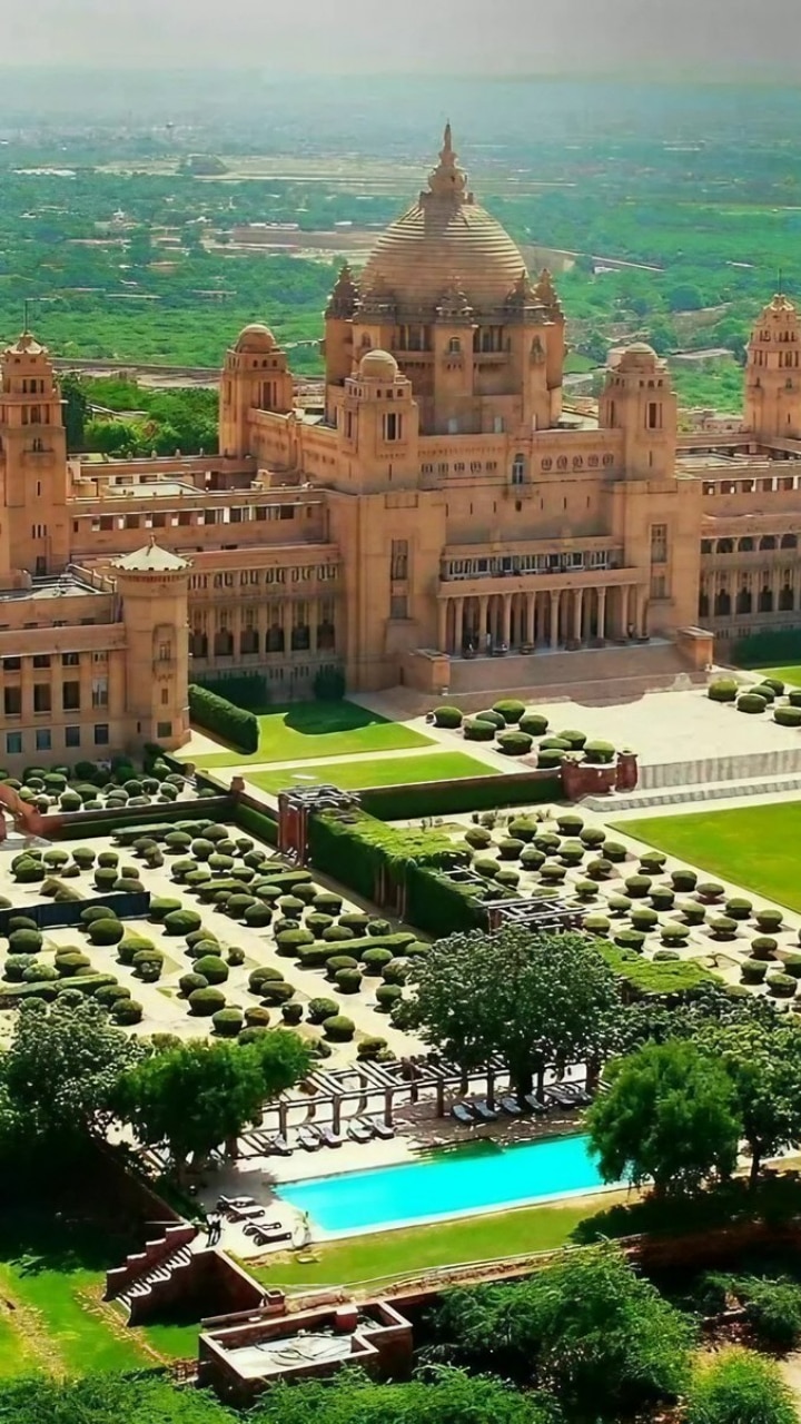 10 Must Visit Royal Palaces In India