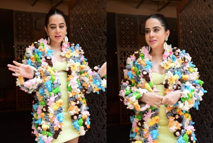 Uorfi Javed in a teddy bear jacket (Photo: Viral Bhayani)