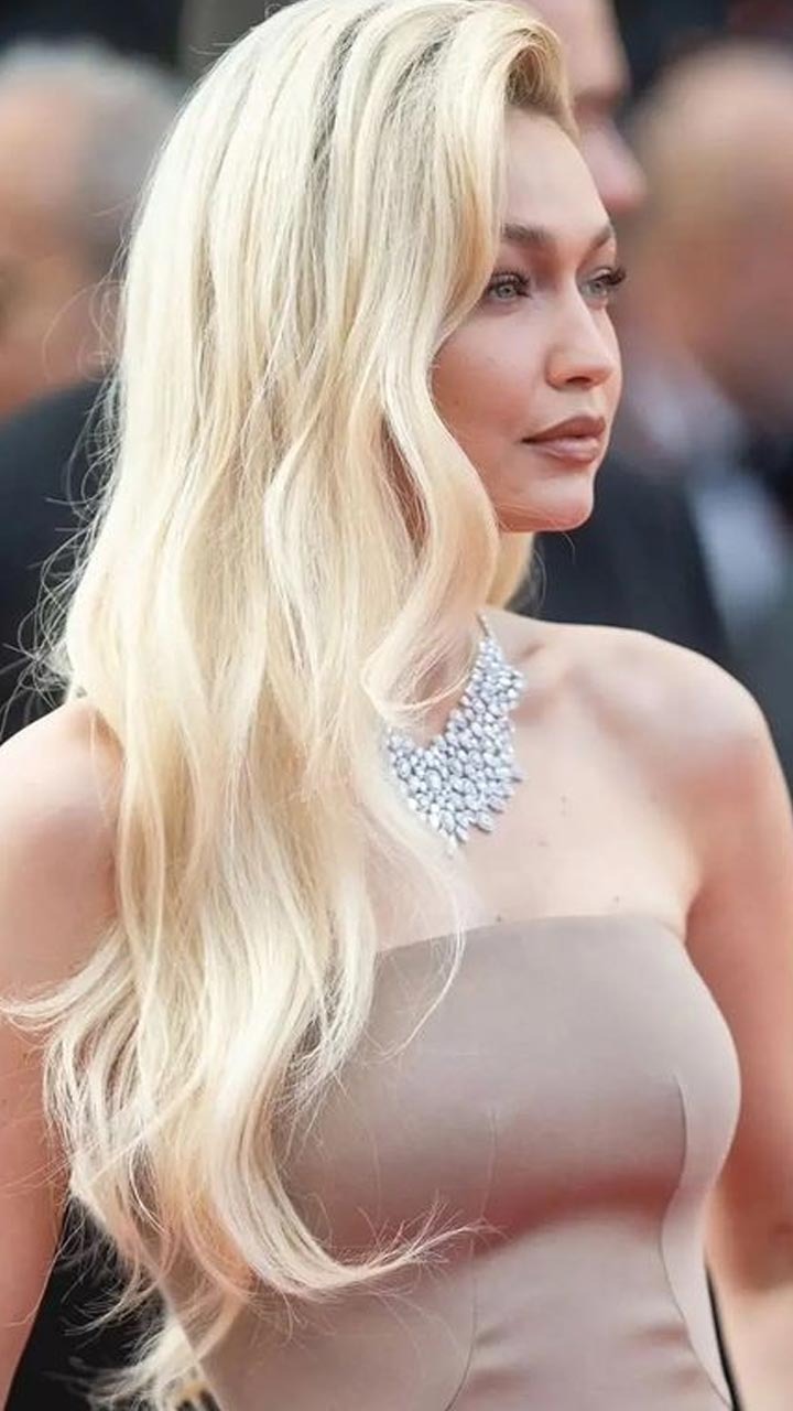 gigi hadid beige dress Gigi Hadid Is Having the Most Fun on Team Blonde