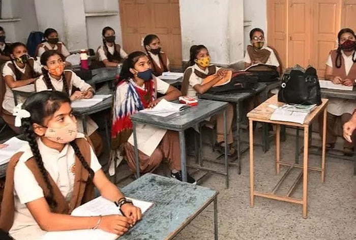 Why do Indian schools have different uniforms for particular days? - Quora