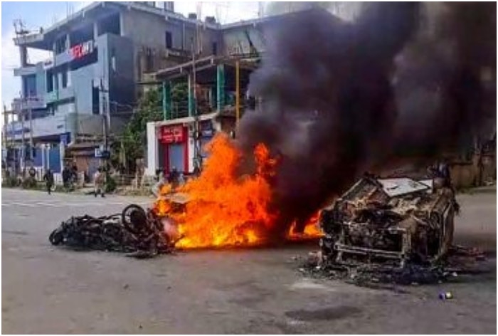 Fresh violence broke out after the house of Manipur PWD Minister Konthoujam Govindas in Bishnupur district was vandalised by a group of people on Wednesday.