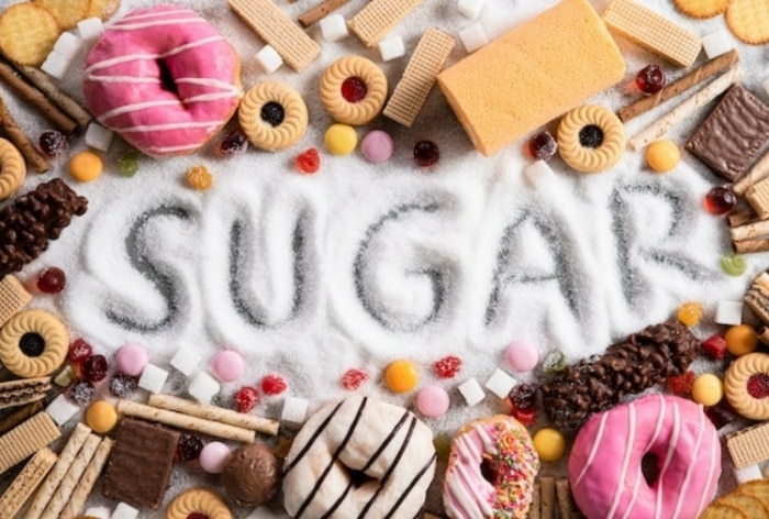 Sugar Cravings? 4 Major Health Problems That Person With Sweet Tooth Must Know