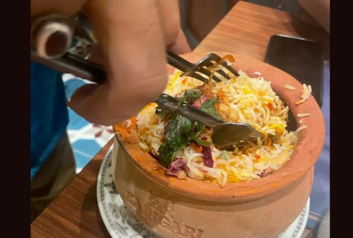 Hyderabadi chicken biryani