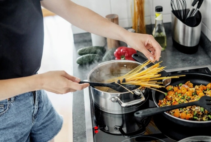 Unhealthy Cooking: 3 Common Cooking Techniques That Can Be Harmful